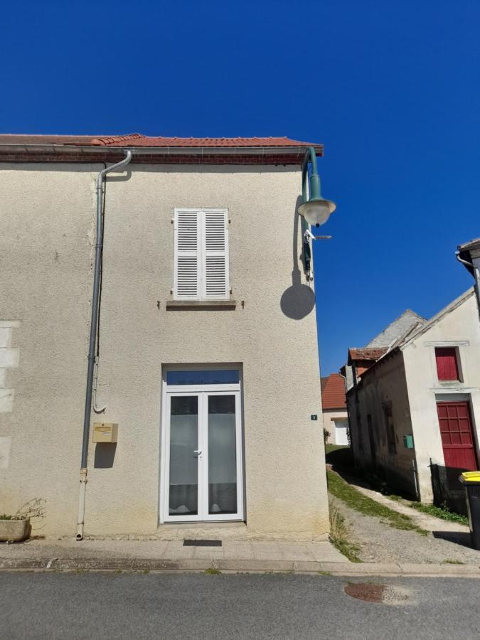 Maison "Chez Barbara" 6-8Personnes Lalizolle Exteriér fotografie